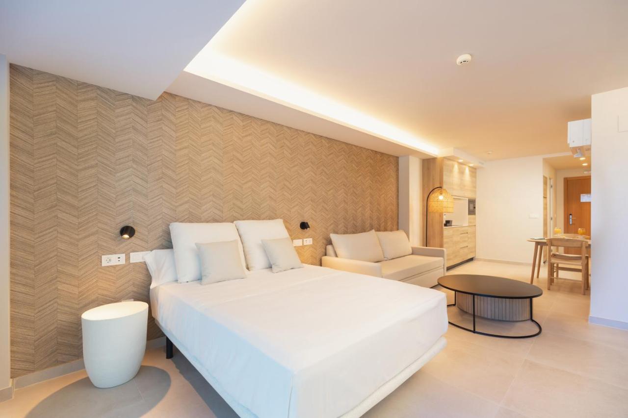 קדיז Apartamentos Playa Victoria מראה חיצוני תמונה