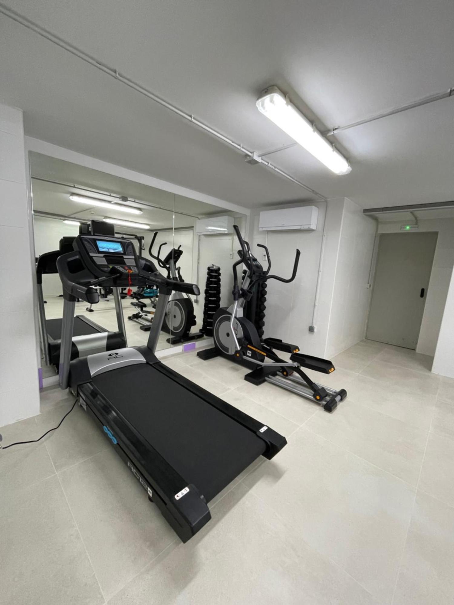 קדיז Apartamentos Playa Victoria מראה חיצוני תמונה