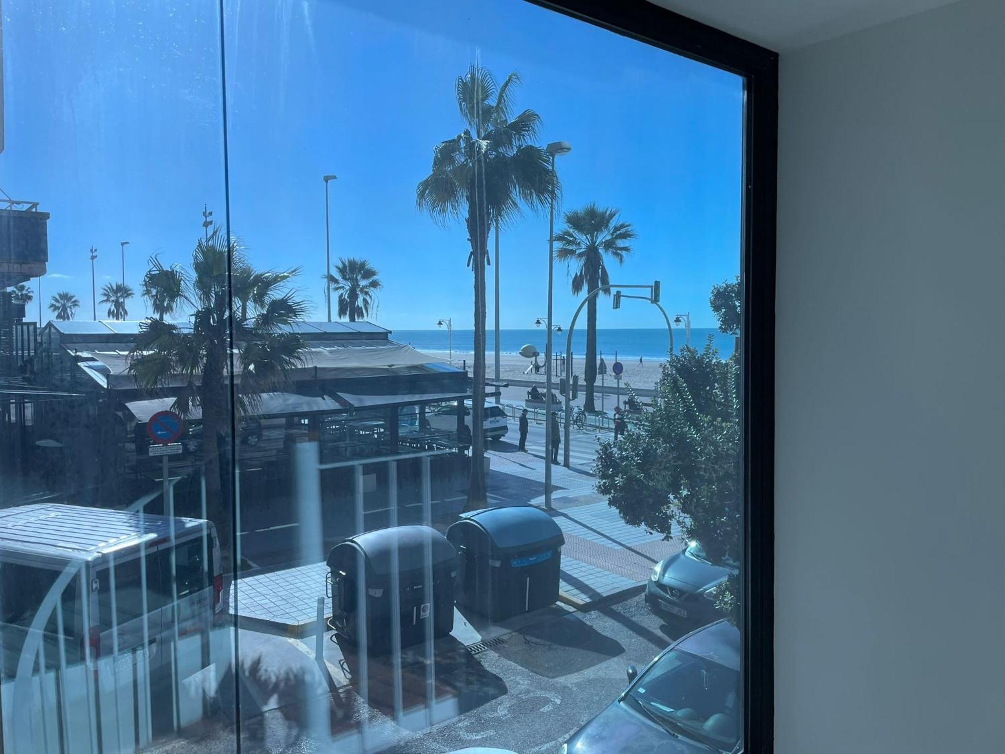 קדיז Apartamentos Playa Victoria מראה חיצוני תמונה